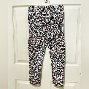Balance Collection animal print design Leggings